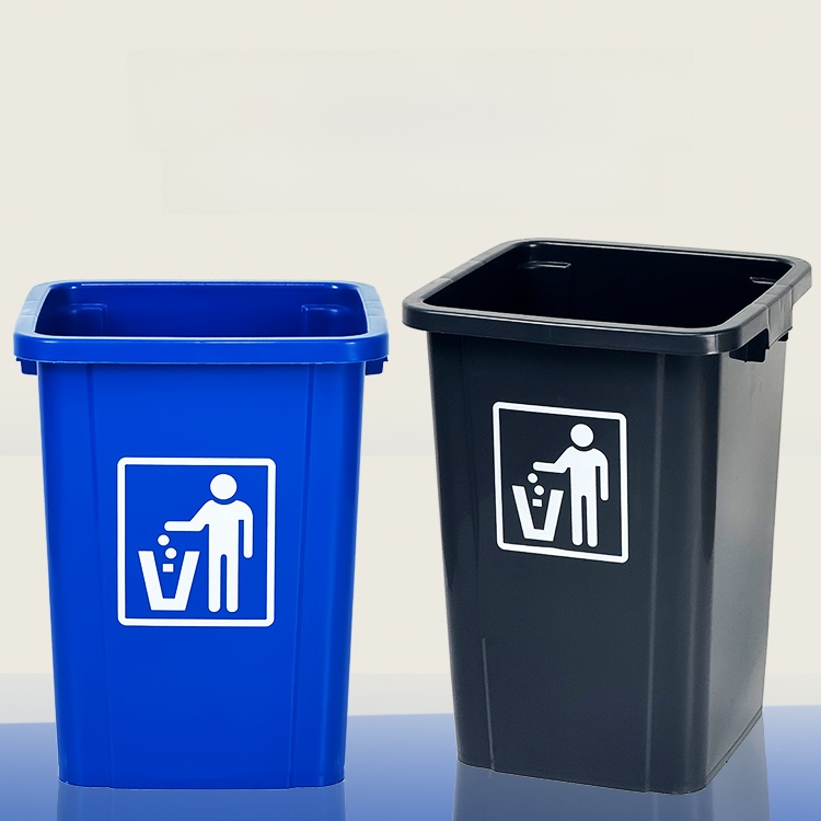 Duża pojemność, idealna do kuc – Commercial Kitchen Bin recenzja i cena